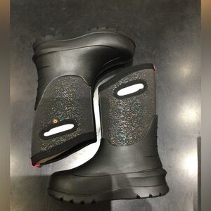 Bogs Neo Classic Metallic￼ NIB NWT